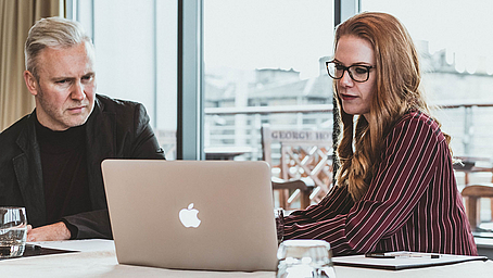 Prüfungsinnovation „praxisbezogene Prüfung" in der Anwendung – Online-Infoveranstaltung für Prüfende im Bachelor Professional in Versicherungen und Finanzanlagen